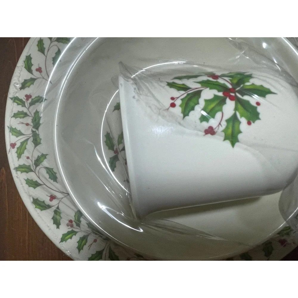 Lenox China Holiday Holly Berry 3 Piece Set Dinner Plate Bowl Mug Christmas